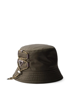 Prada triangle logo bucket hat - Green