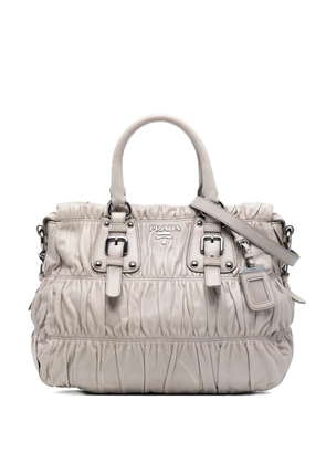 Prada Pre-Owned 2000-2017 Nappa Gaufre satchel - Brown