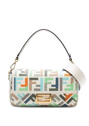 Fendi Pre-Owned 2010-2025 Zucca Embroidered Canvas Baguette satchel - White