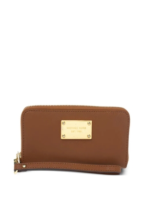 Michael Kors Vintage logo-plaque zip-around wallet - Brown