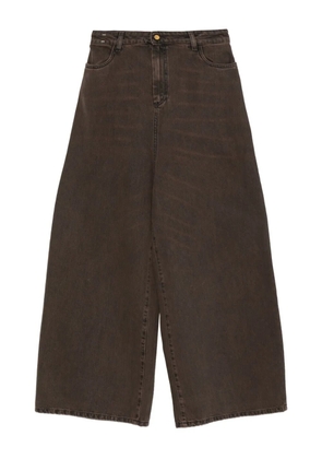 Alysi logo-patch five-pocket denim jeans - Brown