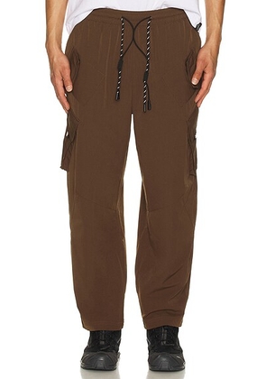Students Golf Wilcox Nylon Pants in Brown - Brown. Size L (also in M, S, XL/1X).