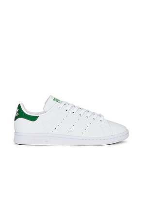 Adidas Originals Stan Smith in White & Green - White. Size 7.5 (also in ).