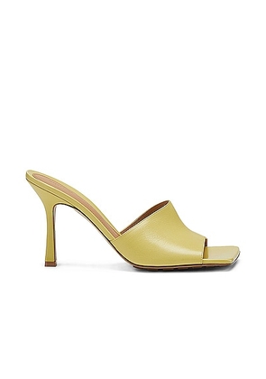 Bottega Veneta Leather Mules in Pear - Yellow. Size 36.5 (also in 36, 37.5, 38).