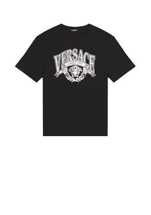 VERSACE Medusa Crest T-Shirt in Black - Black. Size L (also in M, S, XXL/2X).