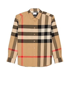 Burberry Somerton Check Shirt in Archive Beige - Brown. Size S (also in ).