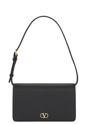 Valentino Garavani V Logo Signature Wallet With Strap in Nero - Black. Size all.