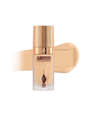 Charlotte Tilbury Airbrush Flawless Foundation in 4 Warm - Beauty: NA. Size all.