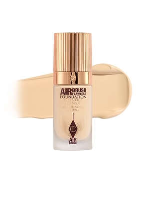Charlotte Tilbury Airbrush Flawless Foundation in 3 Warm - Beauty: NA. Size all.
