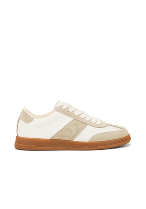 East Pacific Trade Santos Sneaker in Beige & White - Cream. Size 41 (also in 42).