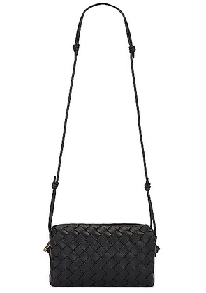 Bottega Veneta Loop Baguette Bag in Black & Gold - Black. Size all.