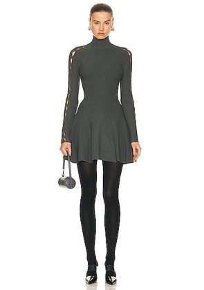 ALAÏA Long Sleeve Turtlneck Dress in Asphalte - Grey. Size 42 (also in ).