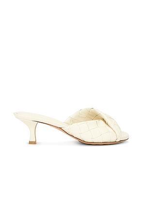 Bottega Veneta Blink Sandal in Sea Salt - White. Size 36.5 (also in ).