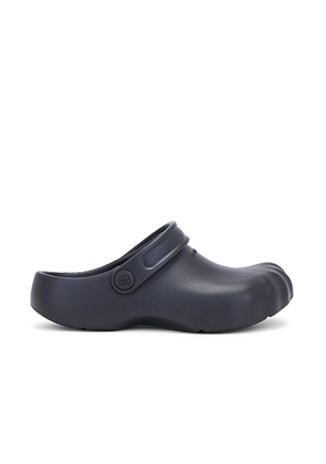 Balenciaga Sunday Molded Slipper in Black - Black. Size 37 (also in 36, 40).