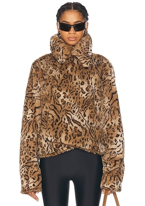 Balenciaga Leopard Shrunk Faux Fur Jacket in Beige - Beige. Size 36 (also in 38).