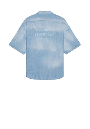 Acne Studios Setar Chambray Short Sleeve Shirt in Mid Blue - Blue. Size 50 (also in ).