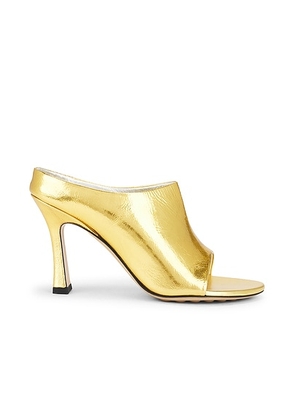 Bottega Veneta Mule Sandal in Gold - Metallic Gold. Size 41 (also in 37, 39, 42).