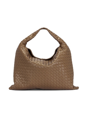Bottega Veneta Large Hop Hobo Bag in Pinecone & Muse Brass - Brown. Size all.