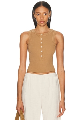 Citizens of Humanity Caralyn Tank Top in Marcona - Tan. Size L (also in M, S, XL, XS).