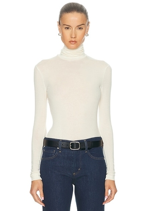 Citizens of Humanity Caradene Turtleneck in Pashmina - White. Size L (also in XL).
