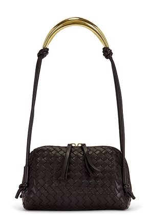 Bottega Veneta Concert Pouch in Fondant & Muse Brass - Chocolate. Size all.