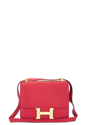 hermes Hermes Swift Constance 24 Shoulder Bag in Red - Red. Size all.