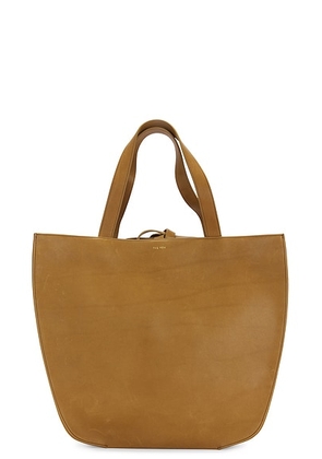 the row The Row Graham Tote Bag in Muschio Shg - Tan. Size all.