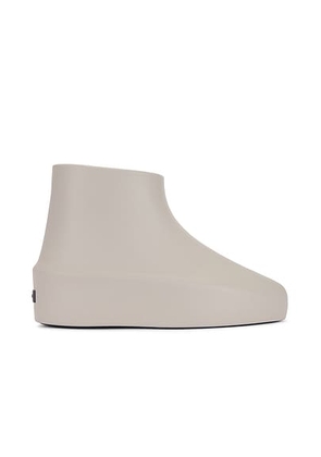 Fear of God California Boot in Eva Concrete - Grey. Size 40 (also in ).