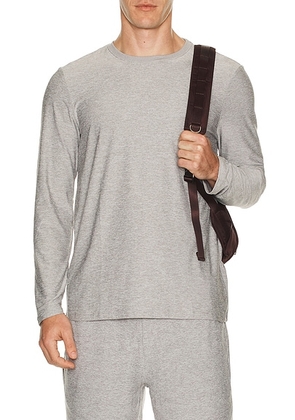 Beyond Yoga Featherweight Always Beyond Long Sleeve Crew 2.0 in Silver Mist - Grey. Size L (also in M, S, XL/1X, XXL/2X).