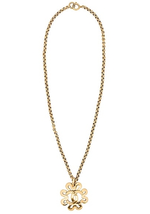 chanel Chanel 1995 CC Flower Necklace in Gold - Metallic Gold. Size all.
