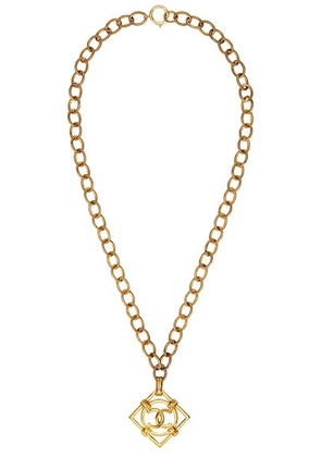 chanel Chanel CC Square Necklace in Gold - Metallic Gold. Size all.