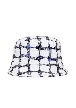chanel Chanel Tweed Sequined Coco Bucket Hat in Black & White - Black & White. Size M (also in ).