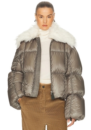 Jil Sander Down Jacket in Plantain - Green. Size 36 (also in 34, 38, 40).