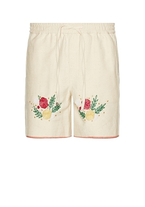 HARAGO Beadwork Floral Shorts in White - White. Size L (also in M, S).