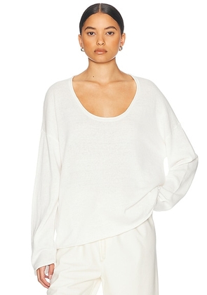 Helsa Palmer Sweater in Ivory - Ivory. Size M (also in L, S).
