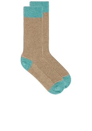 Guest In Residence The Soft Socks in Taupe & Glacier - Taupe. Size all.