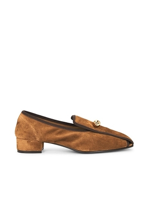 HERBERT LEVINE Showtime 30 Suede Loafer in Beige - Beige. Size 36 (also in 36.5, 37, 37.5, 38, 39, 40, 41).