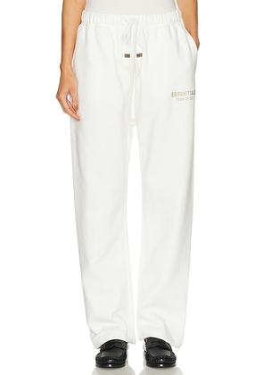 Fear of God ESSENTIALS Fleece Relaxed Sweatpant in Cloud White - White. Size L (also in M, S, XS).