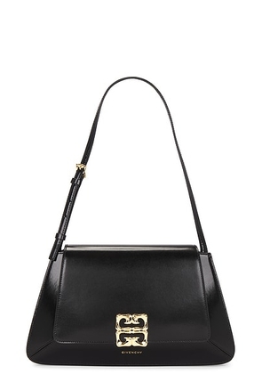 Givenchy 4G Liquid Shoulder Bag in Black - Black. Size all.