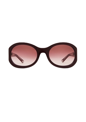 Gucci Oval Acetate Sunglasses in Shiny Solid Burgundy - Burgundy. Size all.
