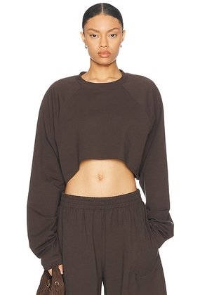 Norma Kamali Oversized Raglan Sleeve Cropped Top in Espresso - Chocolate. Size L (also in ).