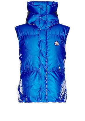 Moncler Lawu Vest in Blue - Blue. Size 3 (also in 2, 4, 5).