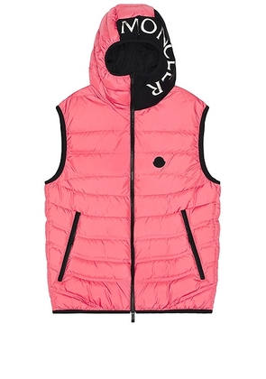 Moncler Nubiera Vest in Desert Rose - Pink. Size 1 (also in 2, 4).