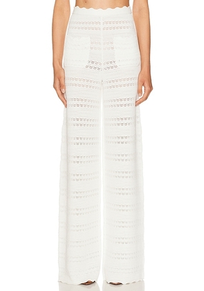 Helsa Kaitltn Scalloped Pant in Ivory - Ivory. Size XL (also in L).