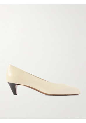 NEOUS - Fera Leather Pumps - Cream - IT35,IT35.5,IT36,IT36.5,IT37,IT37.5,IT38,IT38.5,IT39,IT39.5,IT40,IT40.5,IT41