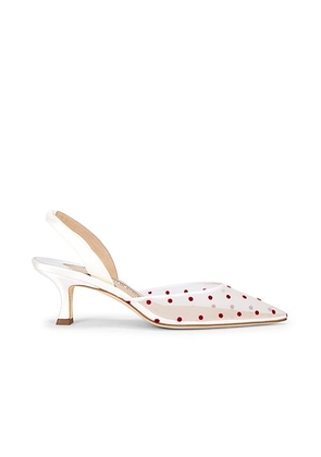 Manolo Blahnik Carolyne 50 Pump in Yoth & Light Cream - Cream. Size 37 (also in 36, 37.5, 38, 38.5, 39, 41).