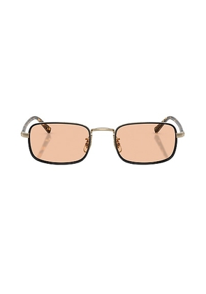 Oliver Peoples Brymer Sunglasses in Gold & Black - Brown. Size all.