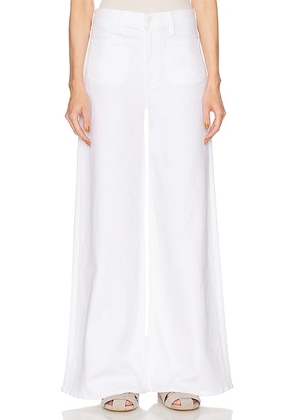 MOTHER The Patch Pocket Undercover Sneak Jeans in Fairest Of Them All - White. Size 29 (also in 30, 33, 34).