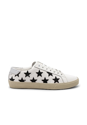 Saint Laurent Leather SL/06 Low-Top Star Sneakers in Optic White & Black & Silver - White. Size 40 (also in 41, 42, 43).