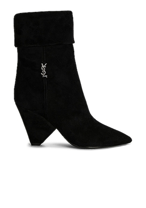 Saint Laurent Liz 85 Boots in Nero - Black. Size 36.5 (also in ).